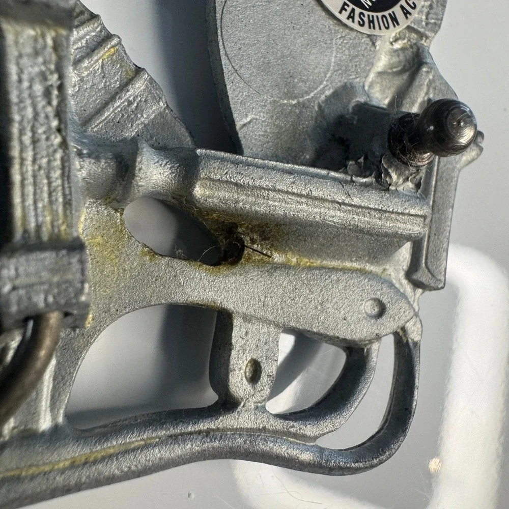 N/A striking metal